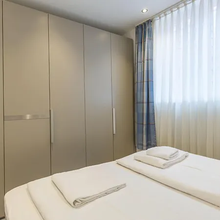 Wagenknecht, 09 Apartment